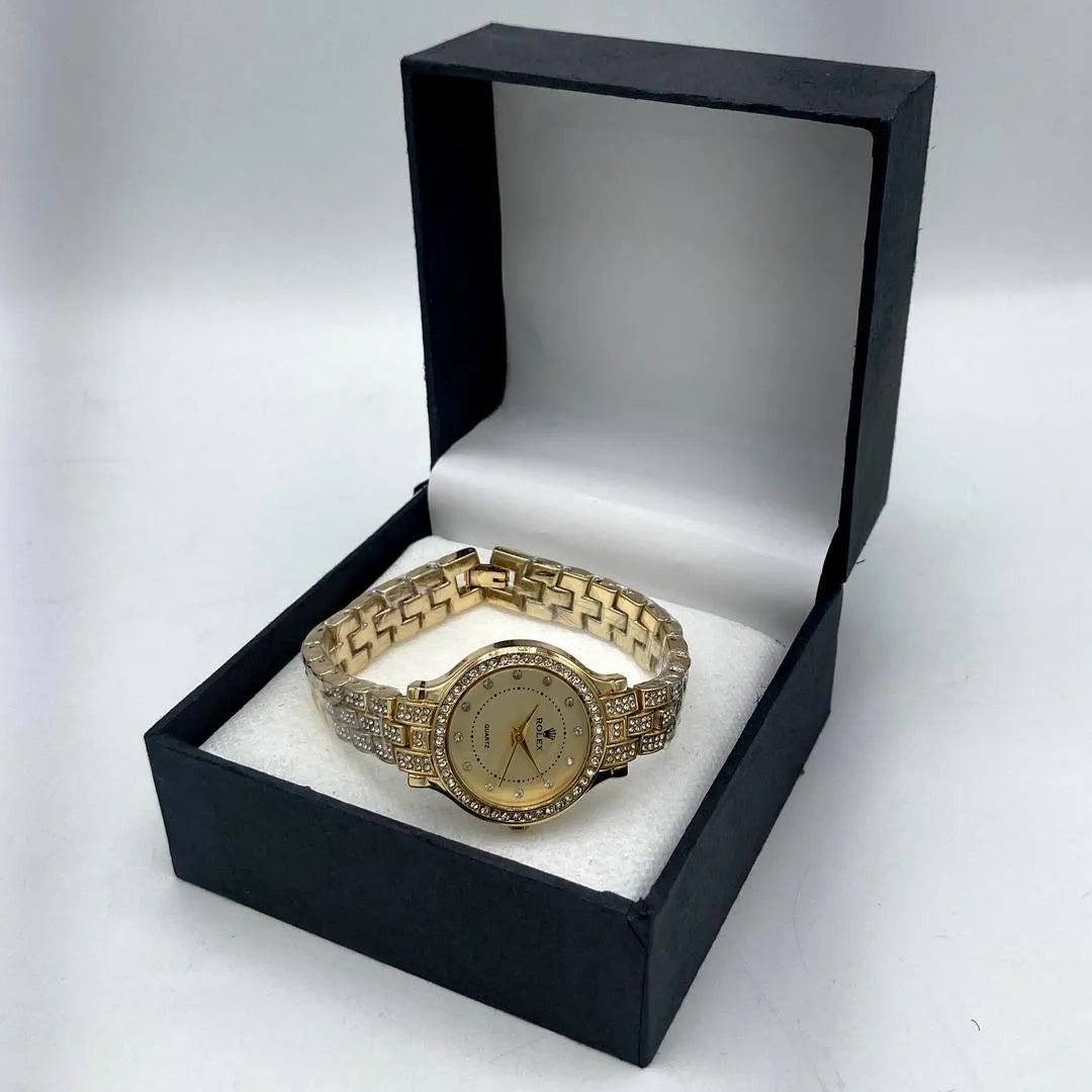 Luxury Gold Quartz Watch
