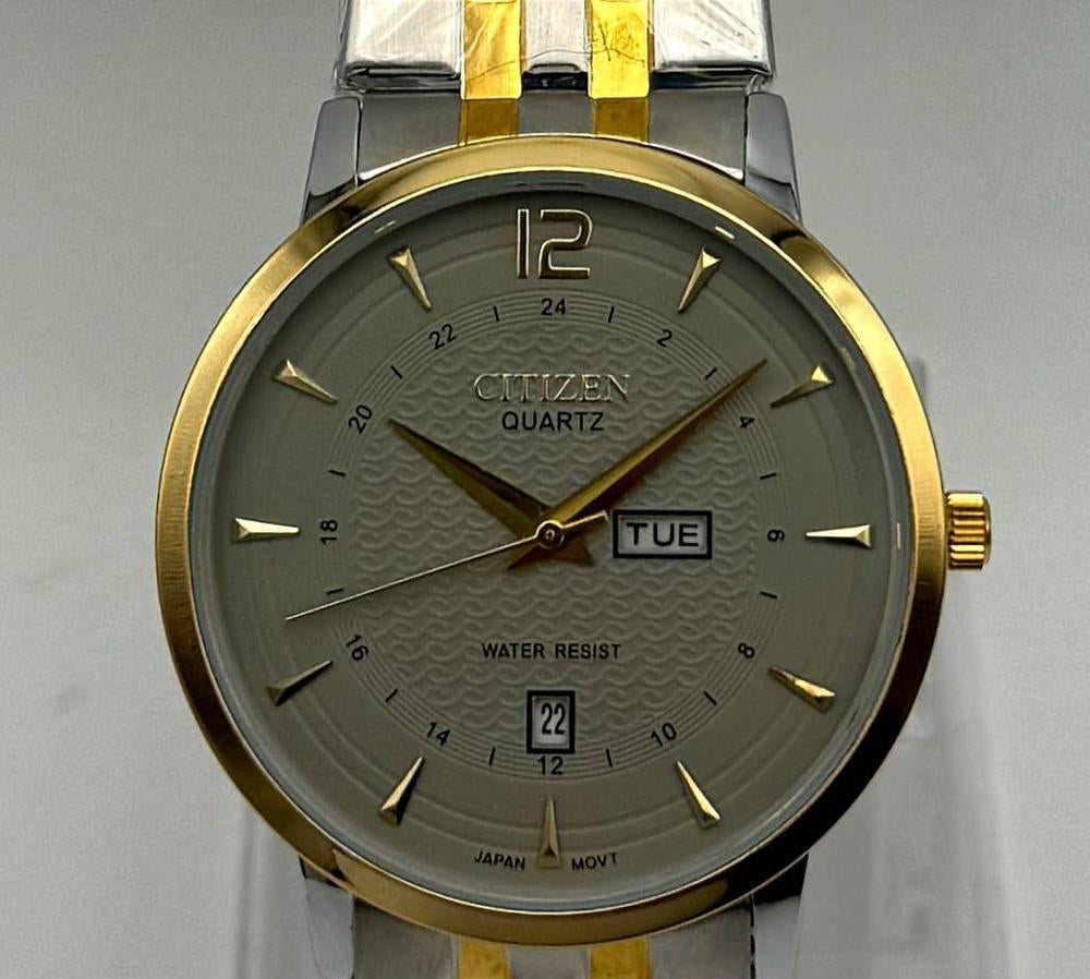 Citizen Quartz Men's Elegant Silver and Gold Watch