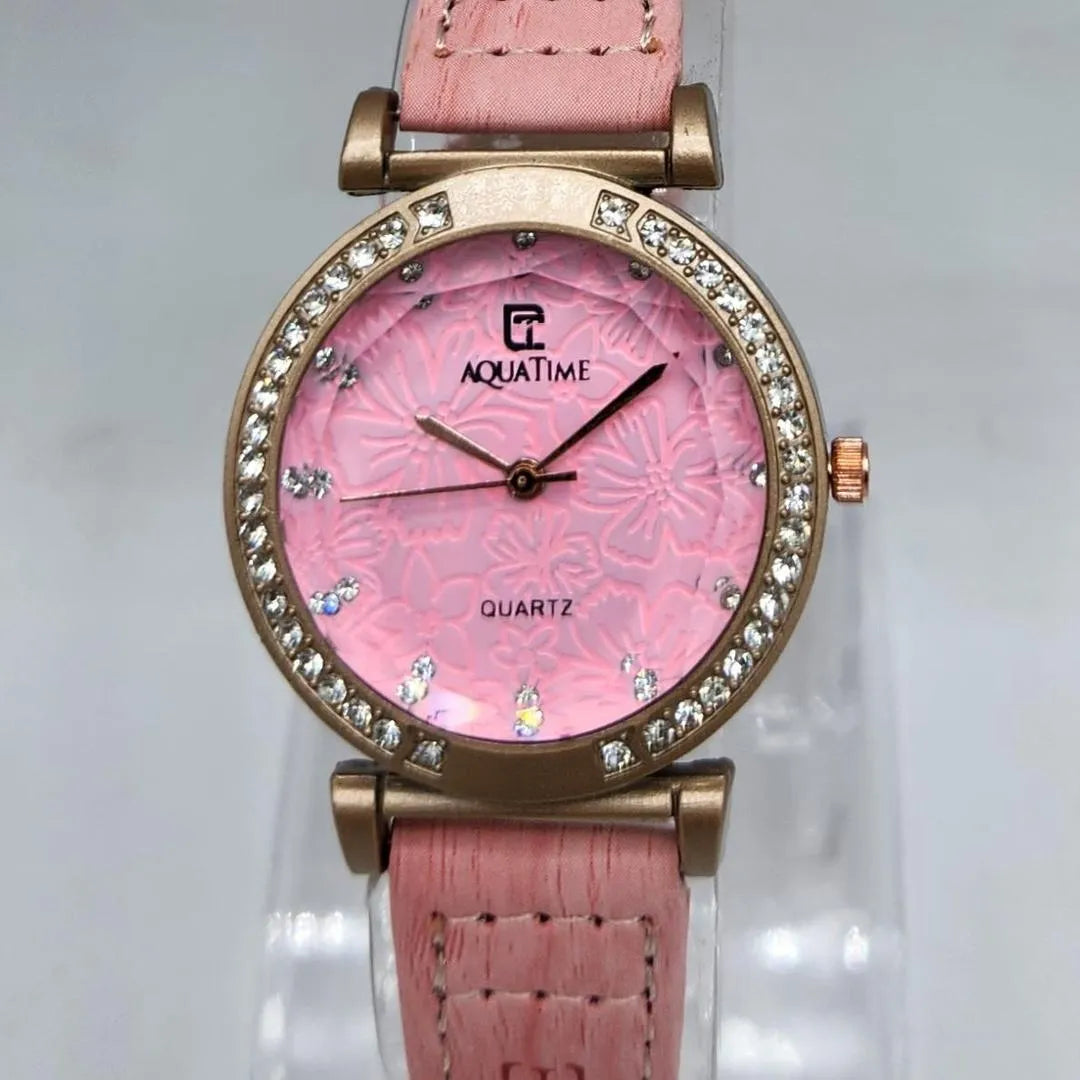Elegant Pink Floral Quartz Watch for Women