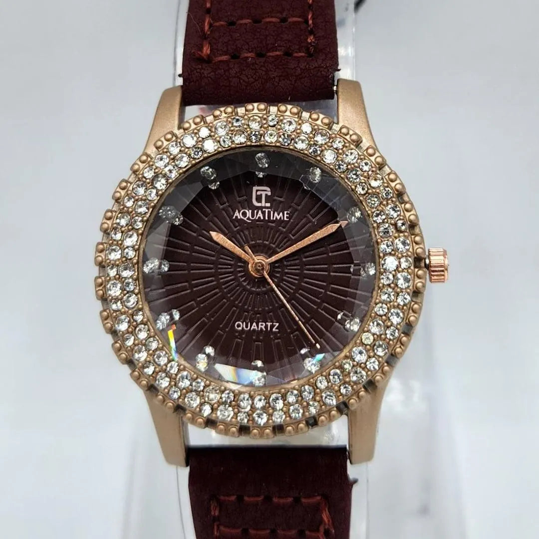 AquaTime Elegant Quartz Watch
